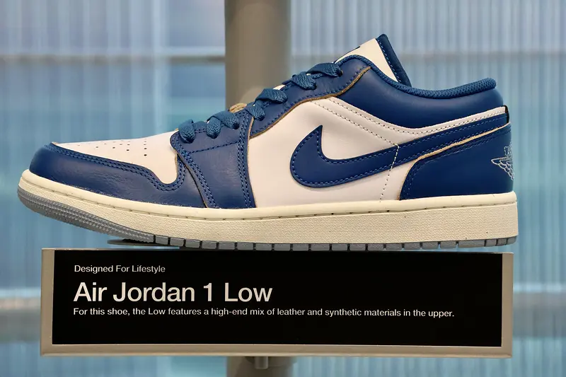 Air Jordan 1 Low
