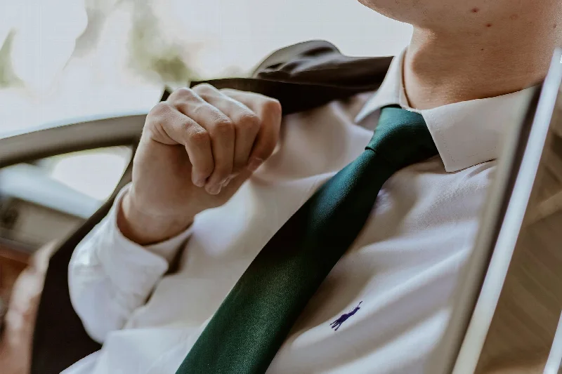 Open Collar (No Tie)