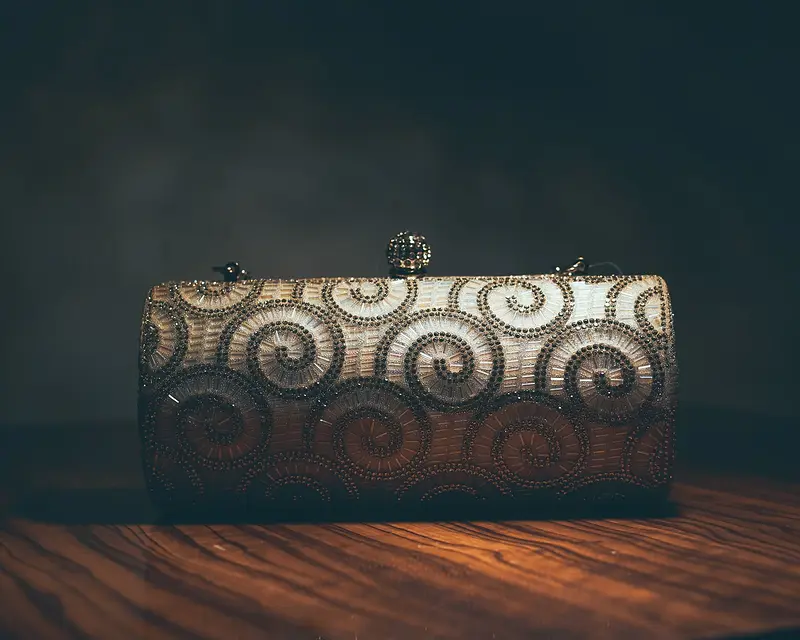 Oversized Clutch